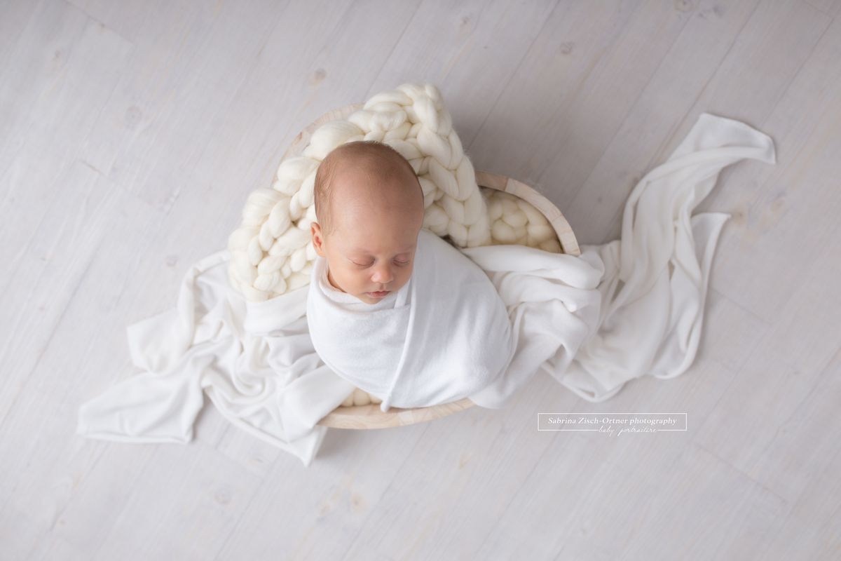 Neue Homepage der Babybauch, Schwanger, Baby und Neugeborenen Fotografin Zisch-Ortner