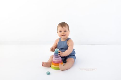 Meilensteinfotoshooting mit Babyfotos im Studio bei Zisch-Ortner