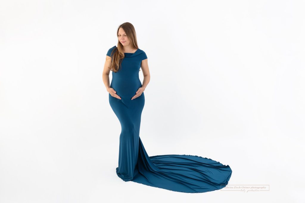 Schwangerschaftskleid von Fotografin Zisch Ortner