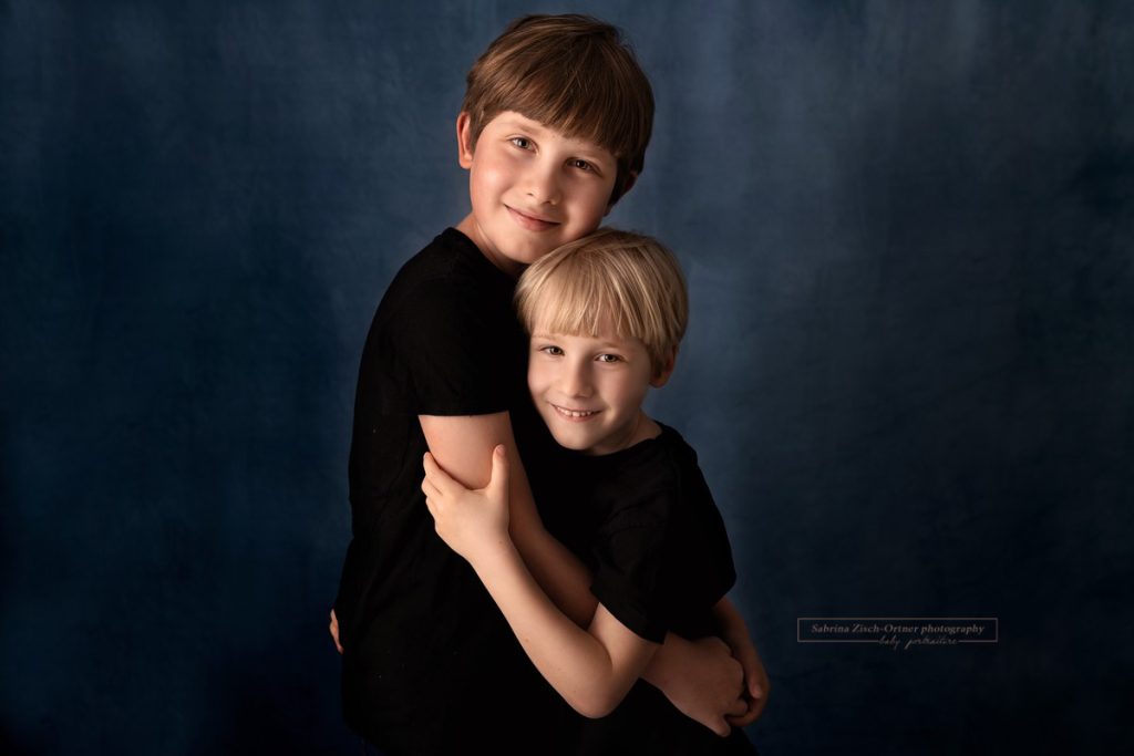 Geschwisterbild von Jungs Foto als Muttertags Geschenk