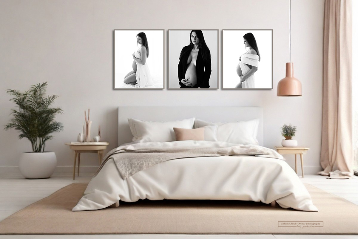 Babybauch Fotos im Schlafzimmer auf Leinwand ausgedruckt vom Fotograf